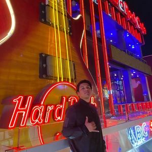 Meet your Posher, Jaime